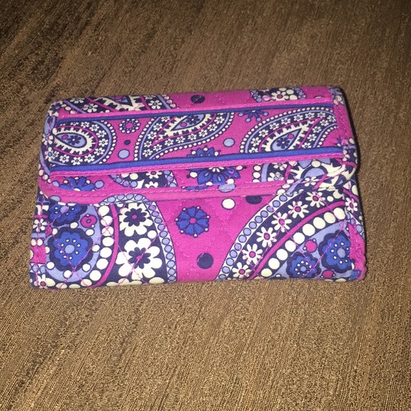 Vera Bradley Handbags - Vera Bradley Wallet